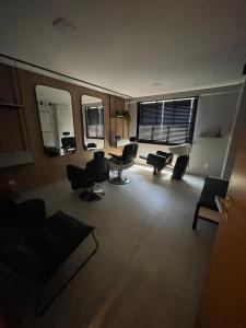 Studio Design 3 Lions