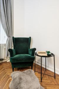 Lumina I 3-room Apartment with Parking I 100m2 I Coffee Maker I City Center
