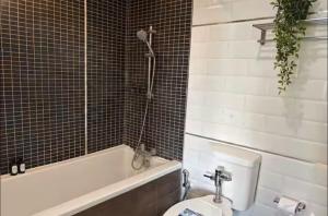 City Center Nana 4-Guest Suite 100m Nana BTS