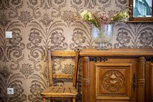 Old Town 60m2 Suite on 2 floors next to Town Hall