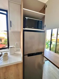 Sunkissed Haven - Coastal Escape