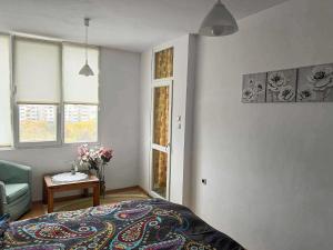 Angels Loft opposite The Mall