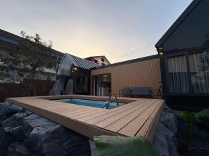 Stonea Pool Villa Pattaya