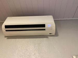 Casa charmosa em condomínio