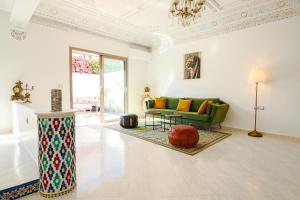 LEden dElynia Villa de Luxe avec piscine et front de mer