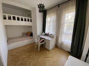 OCTOGON suny Apartment