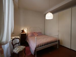 Alloggiare nei luoghi dove é vissuto Dante