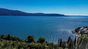 Altavista - Vista lago panoramica 180 gradi