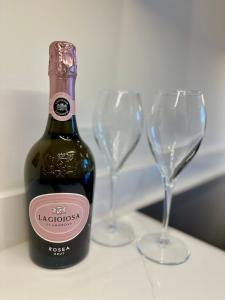 Beautiful Escape to The Gables in Old Town