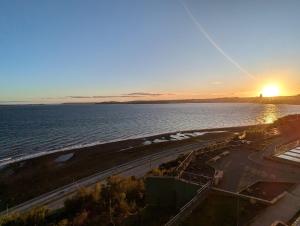 Apartment in front of the Sea! Great view!
