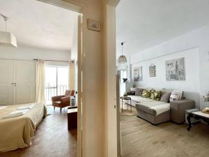 Yvonne Beach Apartment by Refugio