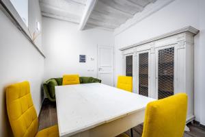 YD quiet 2BR apartment with private garden