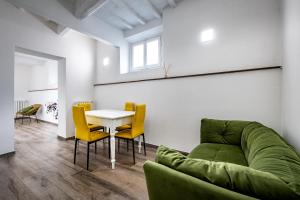 YD quiet 2BR apartment with private garden