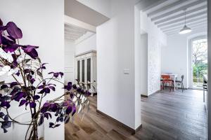 YD quiet 2BR apartment with private garden