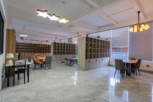 Spacious well styled apartment in a great location