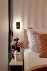 Domy Na Wodzie - La Mare Motlava Houseboats by Downtown Apartments