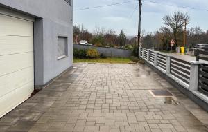 2 Bedroom Amazing Apartment In Tribalj