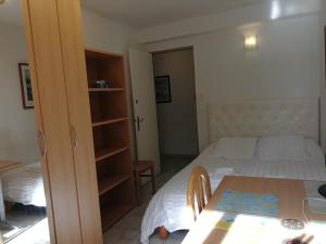 1 chambre chez lhabitant, vue mer, ville et plage