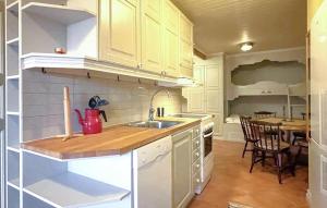 1 Bedroom Gorgeous Apartment In Åre