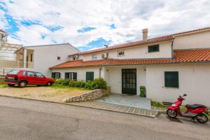 One-Bedroom Apartment in Crikvenica LXVI