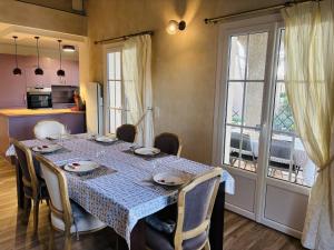 Appartement 3 chambres, piscine, plage, clim, Wifi