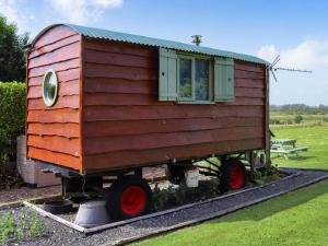 Glan Tywyn Shepherds Hut