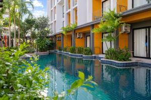 Studio 1525 at Wyndham Garden • Naiton Beach