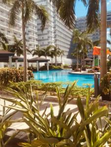 Comfy Stays in Shell Residences by OneGuestPlace