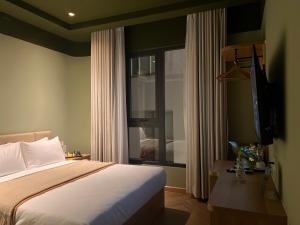 LUMI Reverside Hotel