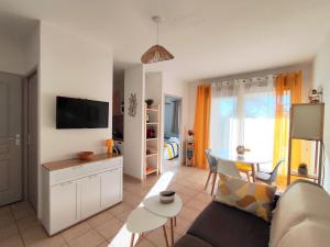 Appartement avec Terrasse et parking en centre ville dUzès