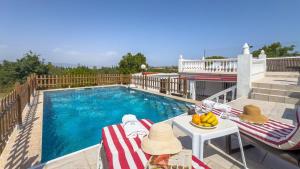 La Hierbabuena Alhaurín de la Torre by Ruralidays