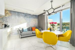 Your Holidays Promenada Gwiazd 14 B99