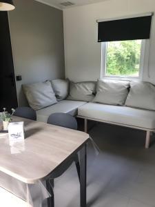 Mobilehome Riviera avec terrasse 22