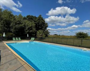 Gîte Marie, 2 bedrooms, Sleeps 5, Central Brittany