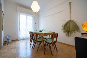 Artistic Bright Apartment - Attiki Metro by ΜΡS