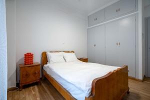 Artistic Bright Apartment - Attiki Metro by ΜΡS