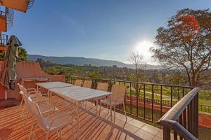 The Eyrie Khao Yai, O2 Villa Pisa