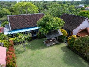 Dream Breeze Village