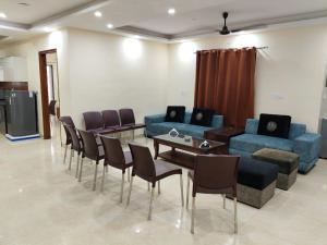 Green Vista Stays Medanta Medicity