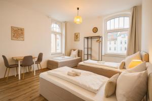 RAHA Apartments - Ihr komfortables Zuhause - HBF - Vollausgestattet - Privat Parkplatz