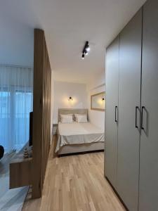 Family Homes Bar Apartment