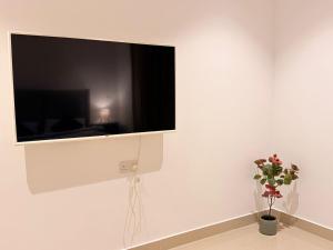 Central Muscat Petit 1BR Villa