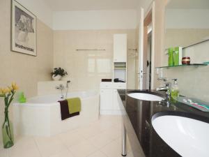 Brise Villa San Marino App 11