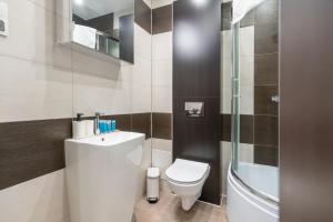 Sosnowiec Leisure Apartment by BookingHost