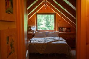 Casa Cantone Devero-baita storica con balcone e giardino, posizione comoda e soleggiata- spazio biciclette