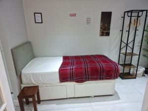 NightRest Homes Smart TV In Each Room - Parking - Hemel Hempstead