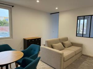 Le Prestige - T2 Neuf et Equipé