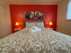Beautiful and Cozy 3BR in Montreal West Island