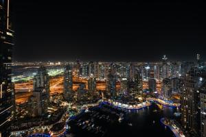 GuestReady - 2BR l Marina View + Infinity Pool