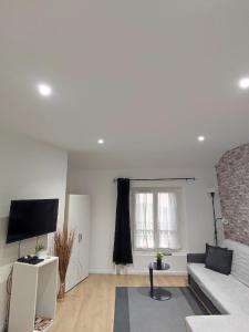 Smart house airport CDG, Astérix